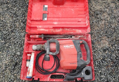 Location Marteau burineur électrique Hilti à Val de Drôme
