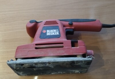 Location Ponceuse vibrante Black et decker à Hallennes-lez-Haubourdin