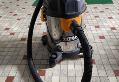 Location Aspirateur eau poussière électrique Autre à Saint-Aubin-le-Cloud