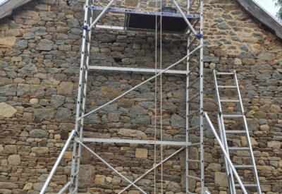 Location Échafaudage roulant Autre à Combourg