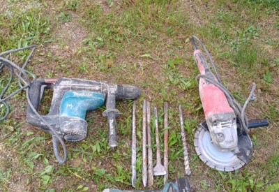 Location Burineur perforateur électrique Makita à Clermont