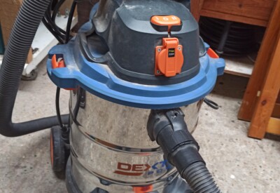 Location Aspirateur eau poussière électrique Autre à Wormhout