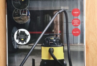 Location Aspirateur eau poussière électrique Autre à Pantin