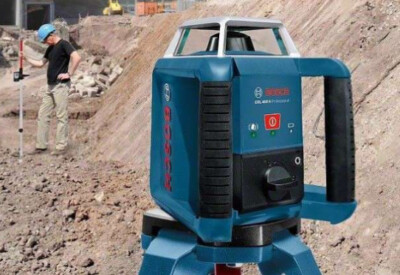 Location Laser rotatif Bosch à Tercé