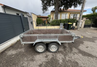 Location Remorque benne Moins de 750kg Lider à St priest