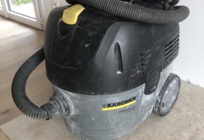 Location Aspirateur eau poussière électrique Karcher à Bouchemaine