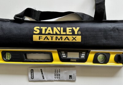 Location Niveau numérique Stanley à Romillé