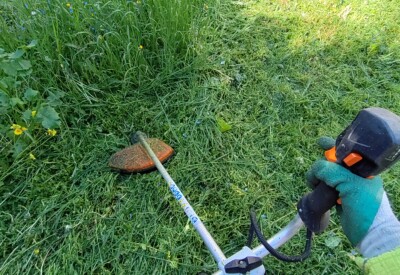Location Débroussailleuse sans-fil Stihl à Les Pavillons-sous-Bois
