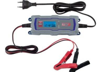 Location Chargeur de batterie électrique Autre à La Talaudière