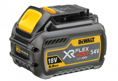 Location BATTERIE 54V avec chargeur Dewalt à Saint-Pierre-d'Irube
