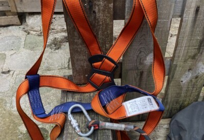 Location Kit harnais anti chute Autre à Champlan