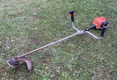 Location Débroussailleuse Thermique Stihl à Peymeinade