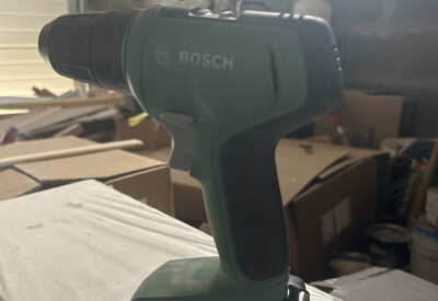 Location Perceuse visseuse Sans-fil Bosch à Lusigny