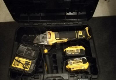 Location Meuleuse disqueuse 230mm Makita Makita à Clarac