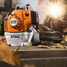 Location Souffleur Thermique Stihl à Le Vigen