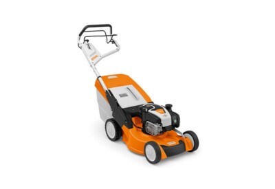 Location Tondeuse thermique stilh Stihl à St aignan grandlieu